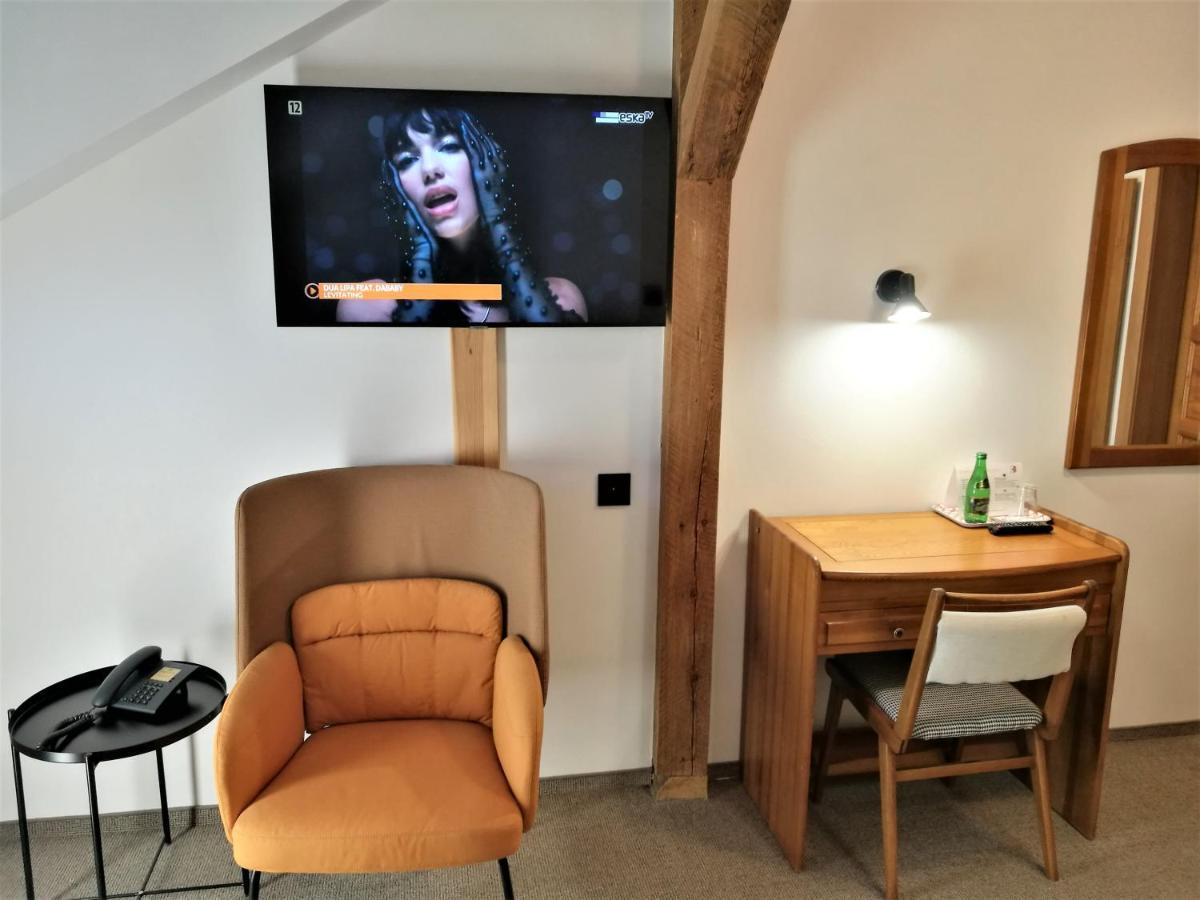 Hotel Protea Boleslawiec Exteriör bild